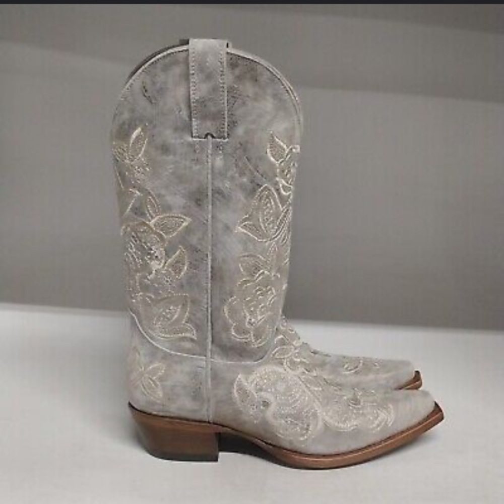 Gorgeous Shyanne Women's Sienna Metalico Western Boots Snip Toe Grey
